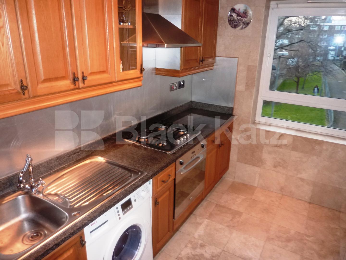 			NEW INSTRUCTION BY CANAL!, 2 Bedroom, 1 bath, 1 reception Flat			 Delamare Terrace, WARWICK AVENUE